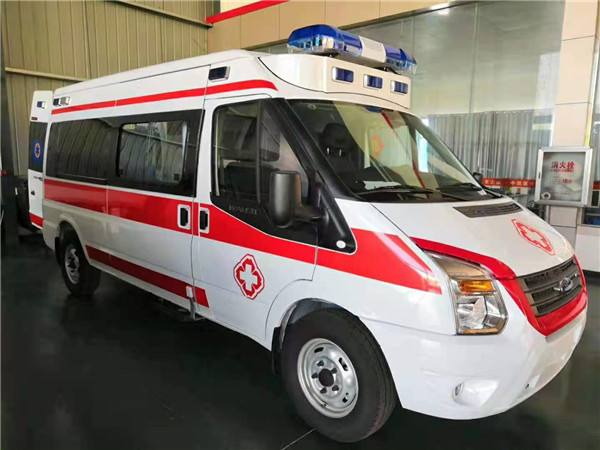 福贡县福特V362救护车